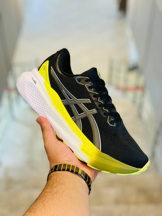 Asics gel kayano 30 made in Vietnam