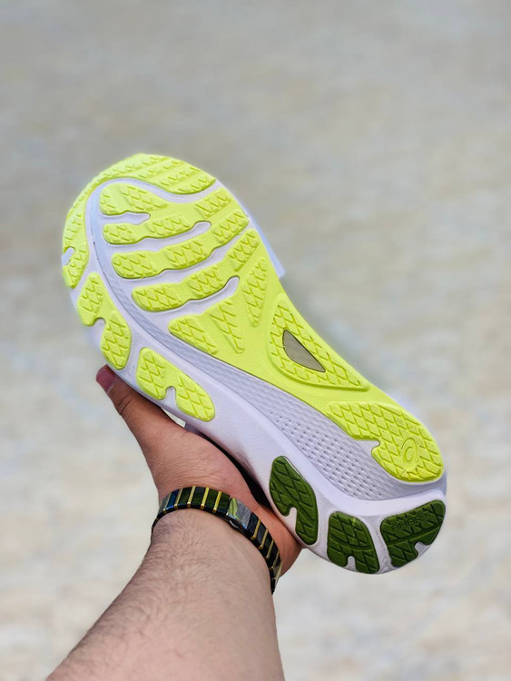 Asics gel kayano 30 made in Vietnam