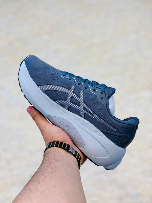 Asics gel kayano30 made in Vietnam