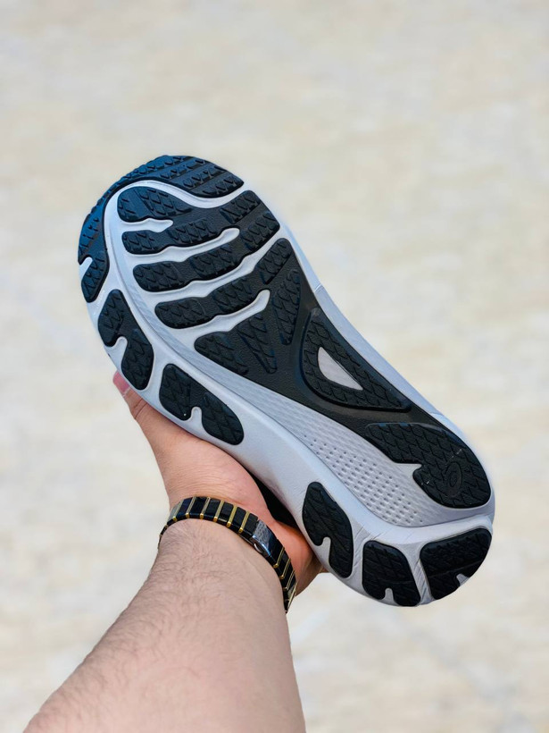 Asics gel kayano30 made in Vietnam