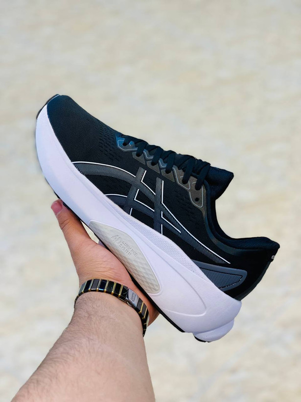 Asics gel kayano30 made in Vietnam