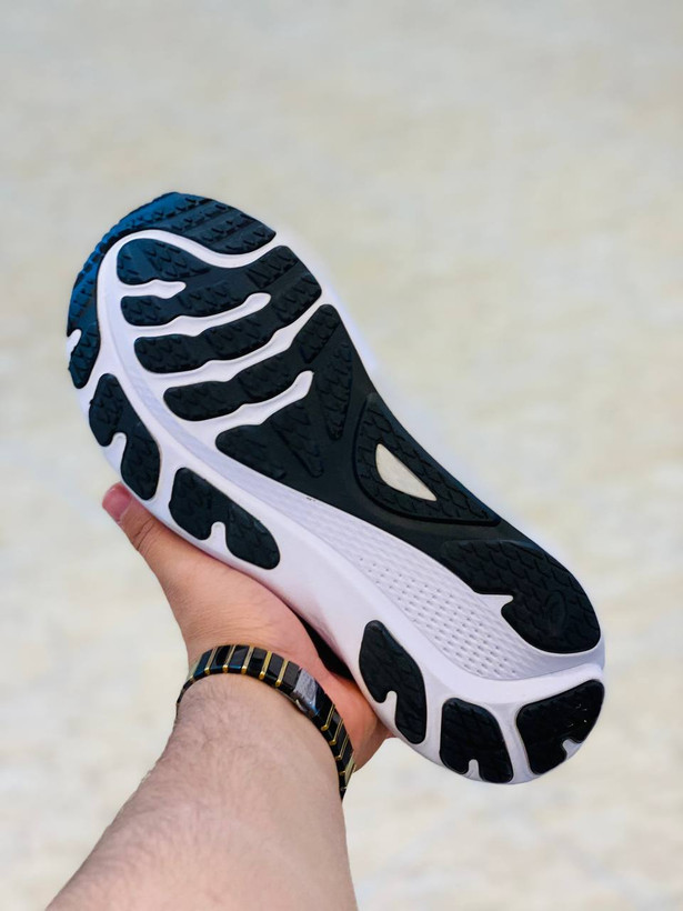 Asics gel kayano30 made in Vietnam