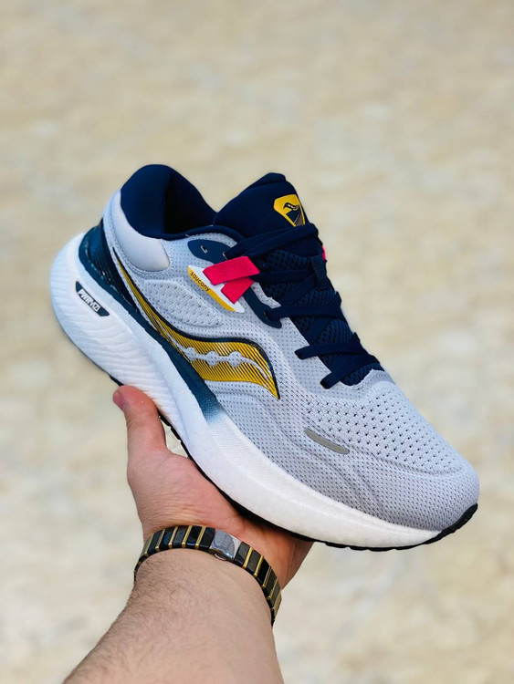 Saucony Ride15 made in vietnam