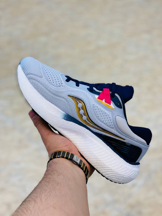 Saucony Ride15 made in vietnam