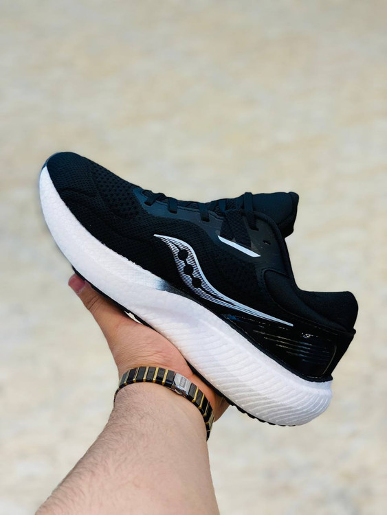 Saucony Ride15 made in vietnam