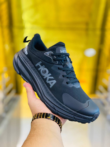 Hoka one one bondi7 made in Vietnam