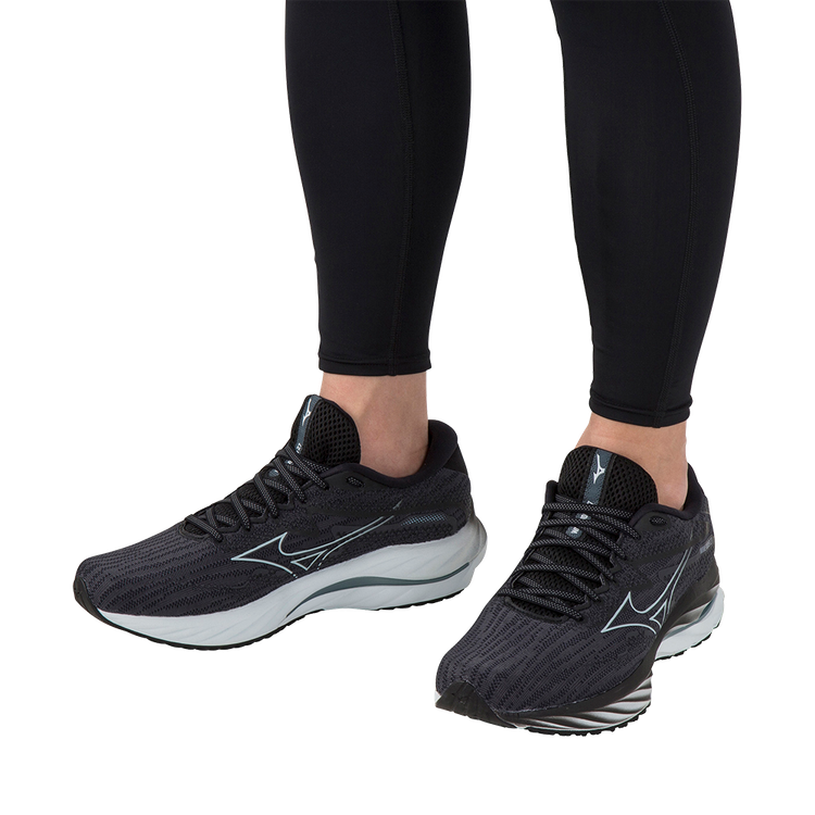 Mizuno wave rider 27 made in Vietnam