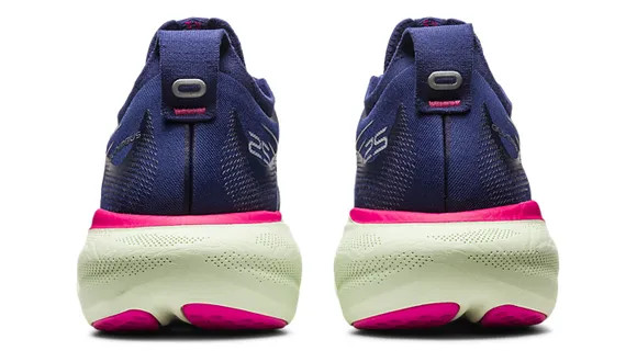 Asics gel-nimbus 25 made in Vietnam