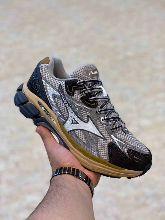 mizuno halo mix made in Vietnam