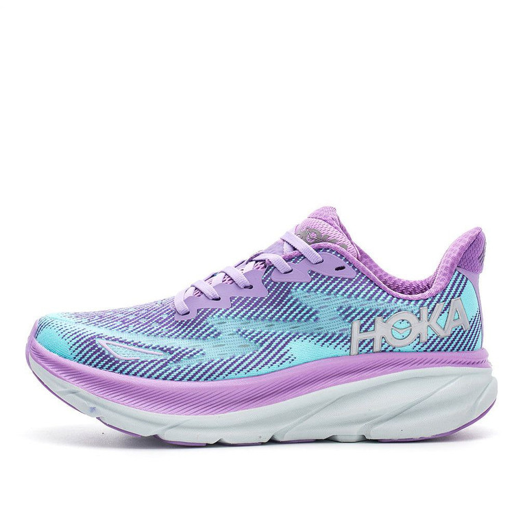 Hoka Clifton 9 made in Vietnam