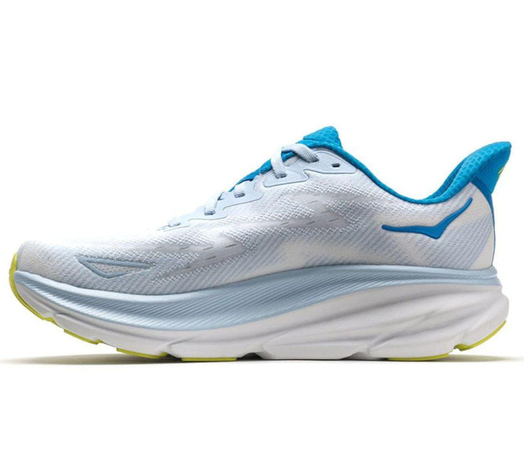 Hoka Clifton 9 made in Vietnam