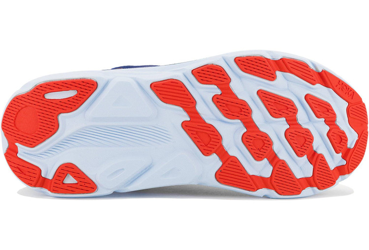 Hoka Clifton 9 made in Vietnam