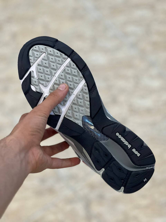 new balance 990 made in Vietnam