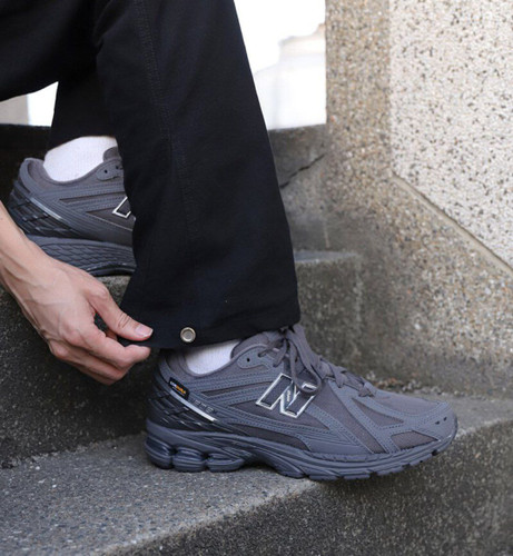 New Balance 1906R Cordura Magnet made in Vietnam