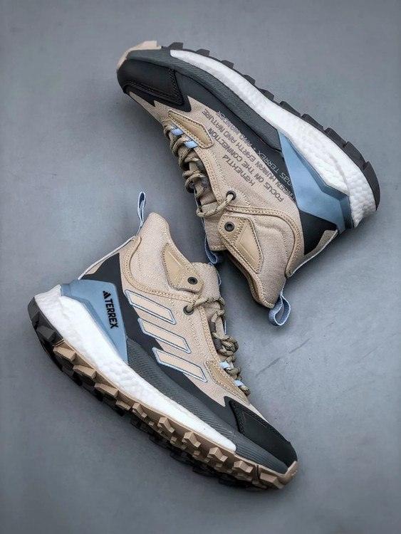 Adidas Terrex Free Hiker 2 made in Vietnam