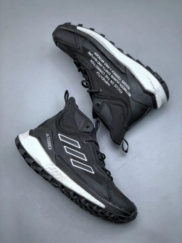 Adidas Terrex Free Hiker 2 made in Vietnam