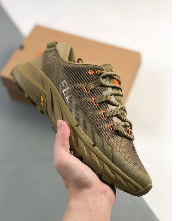 Merrell Agility Peak 4 made in Vietnam