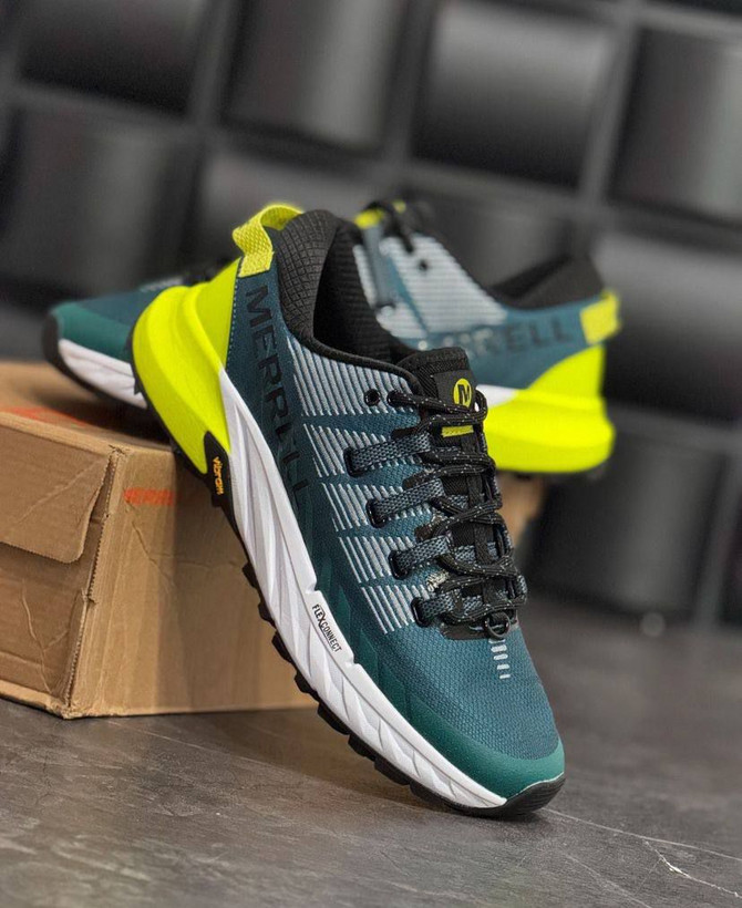 Merrell Agility Peak 4 made in Vietnam