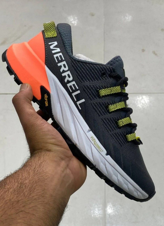 Merrell Agility Peak 4 made in Vietnam