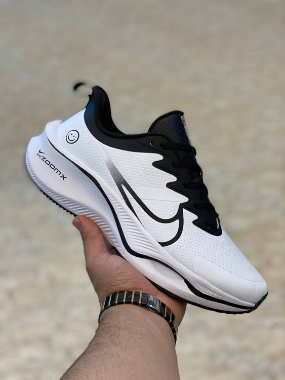 Nike Zoom made in Vietnam