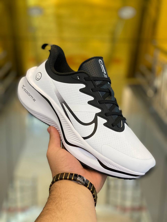 Nike Zoom made in Vietnam