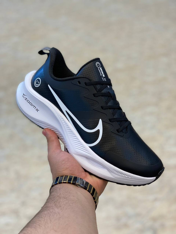 Nike Zoom made in Vietnam