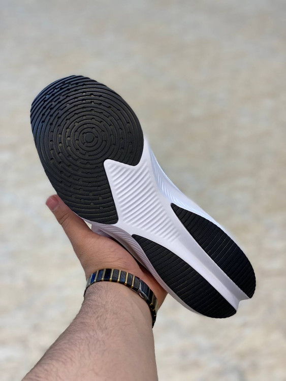 Nike Zoom made in Vietnam