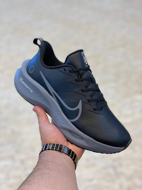 Nike Zoom made in Vietnam