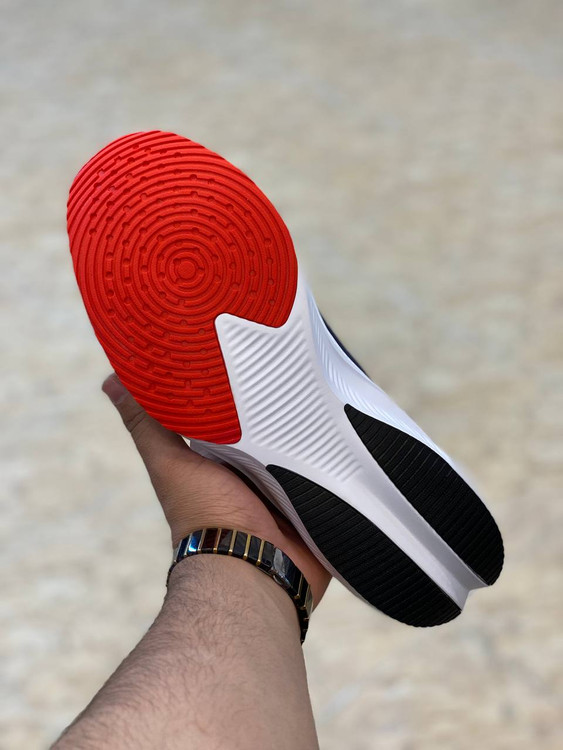 Nike Zoom made in Vietnam