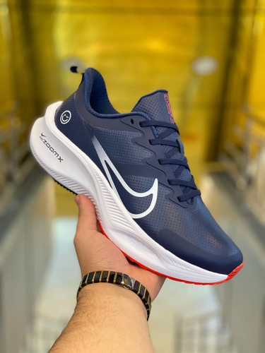 Nike Zoom made in Vietnam