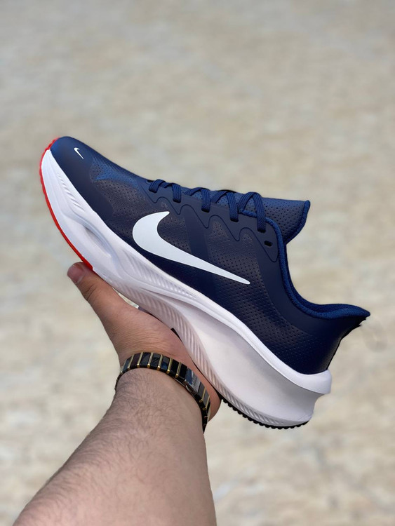 Nike Zoom made in Vietnam