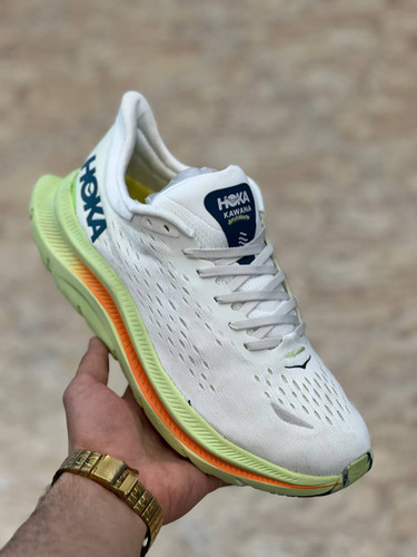 Hoka One One Kawana made in Vietnam