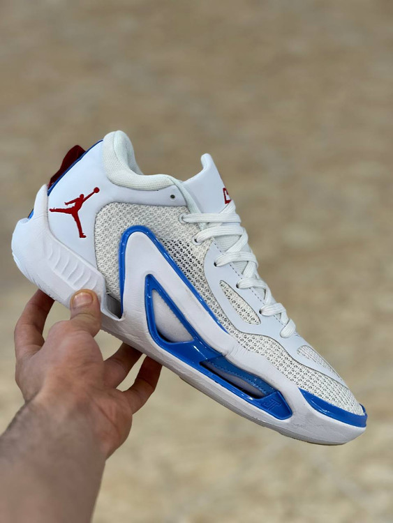 Jordan Tatum 1 made in Vietnam