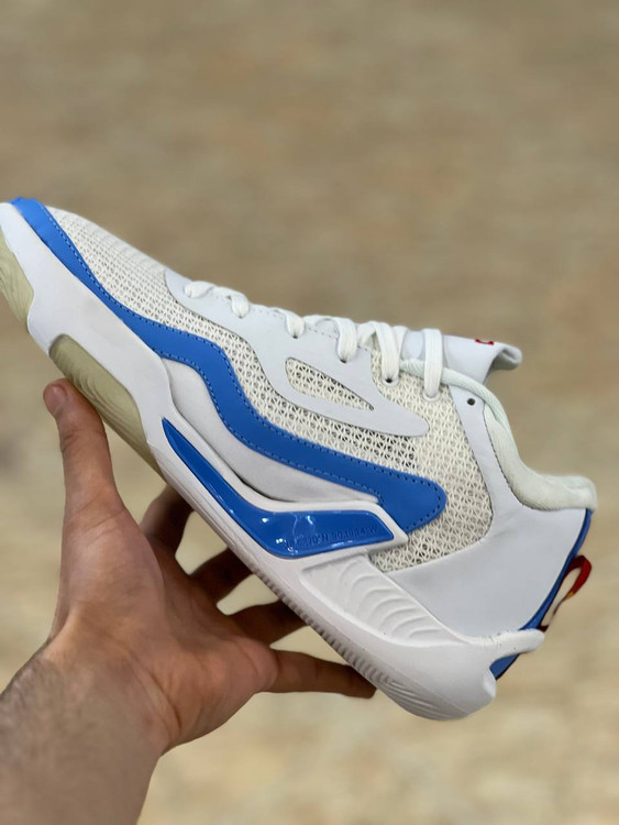 Jordan Tatum 1 made in Vietnam