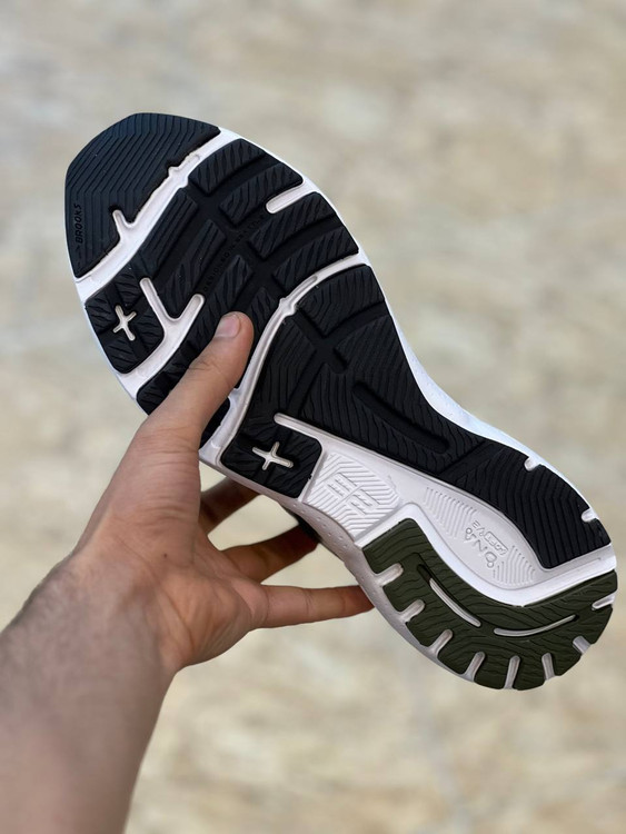 کتونی بروکس مدل Adrenaline GTS ساخت ویتنام