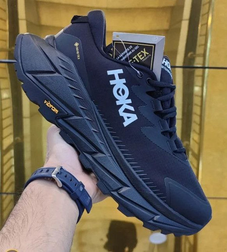 Hoka Skyline-Float X made in Vietnam