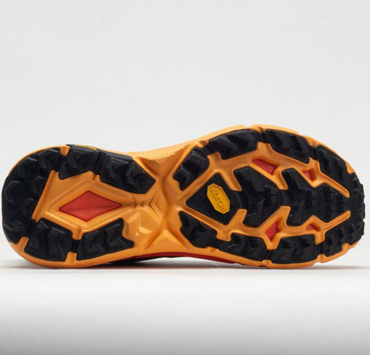 Hoka Mafate Speed 4 made in Vietnam