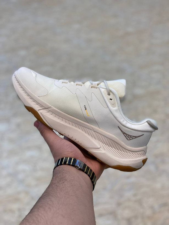 Hoka Transport made in Vietnam
