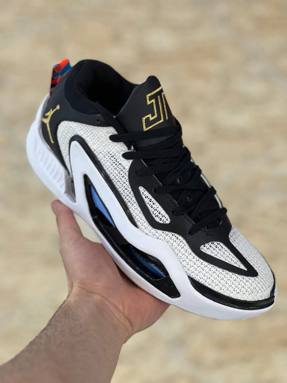 Jordan Tatum 1 made in Vietnam