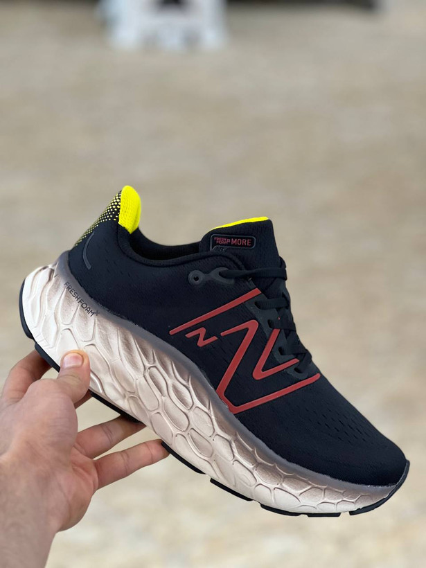 کتونی نیوبالانس مدل Fresh Foam X v4 ساخت ویتنام