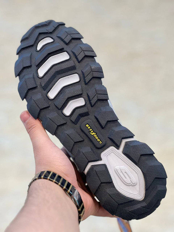 Skechers Max Protect-Task Force made in Vietnam