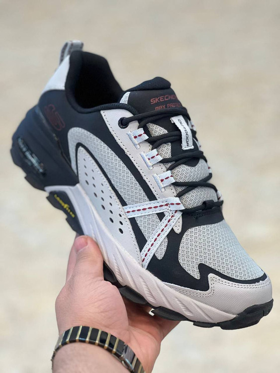 Skechers Max Protect-Task Force made in Vietnam