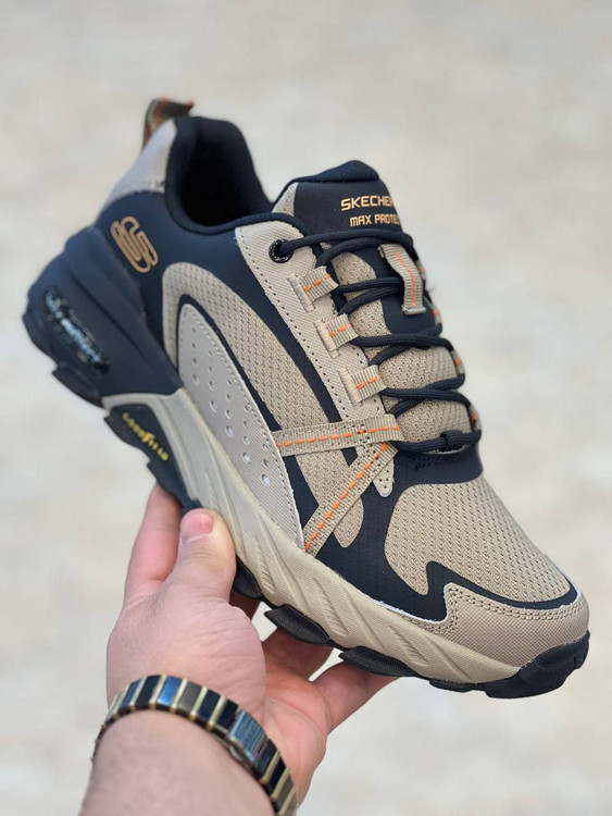 Skechers Max Protect-Task Force made in Vietnam