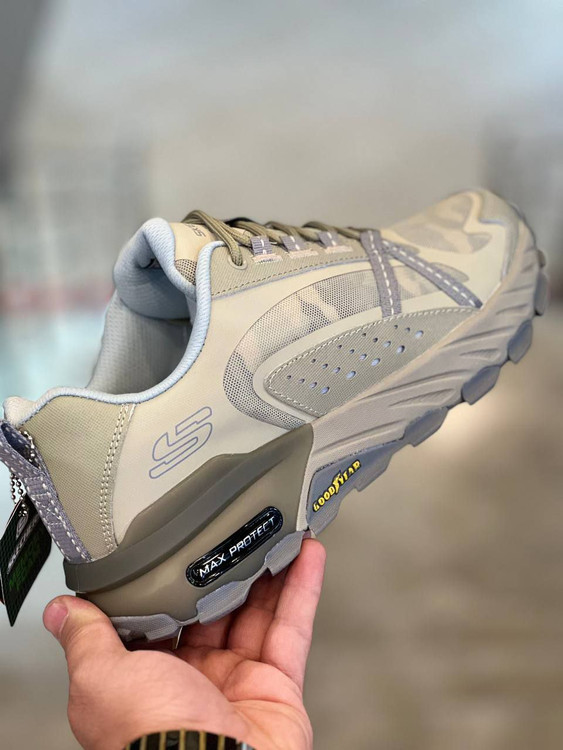 Skechers Max Protect-Task Force made in Vietnam