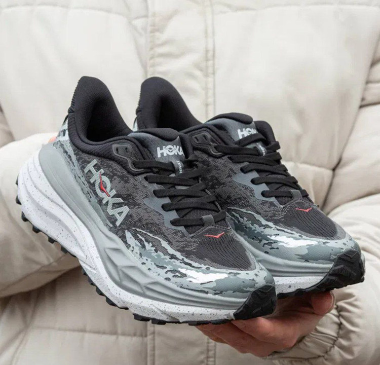 hoka stinson 7 made in Vietnam