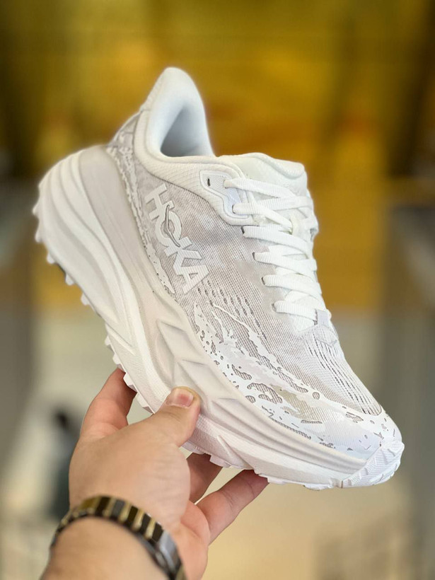 hoka stinson 7 made in Vietnam