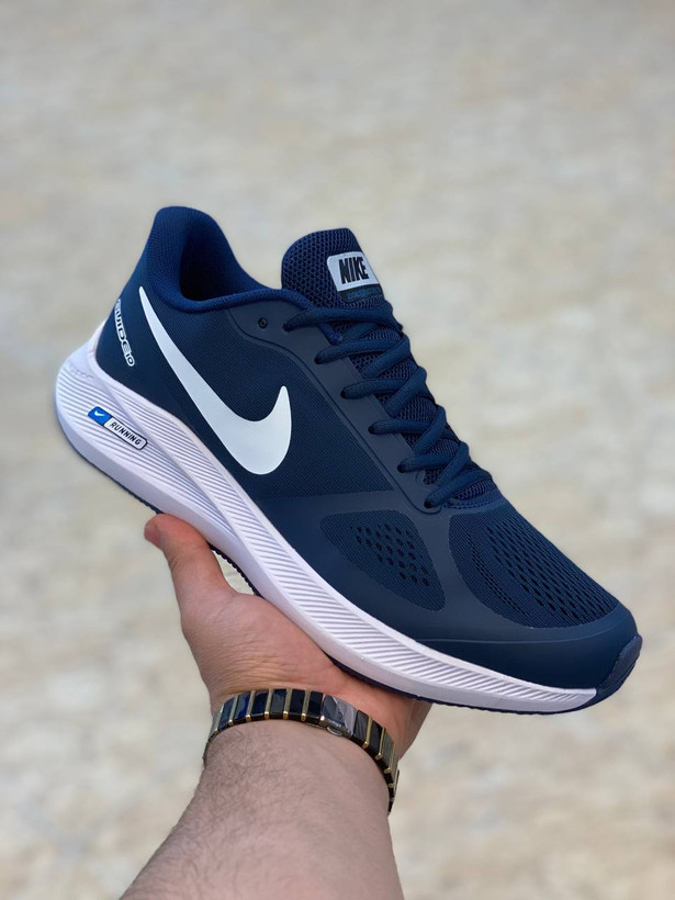 Nike guide10 made in Vietnam