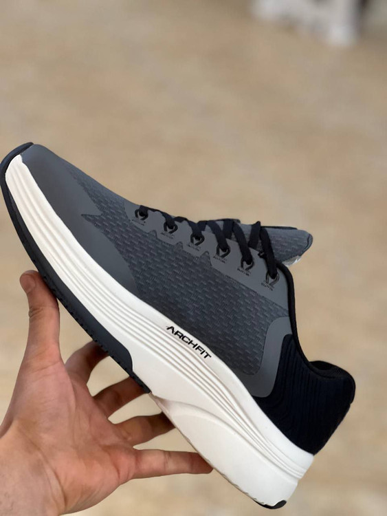 Skechers Hyper Burst made in Vietnam