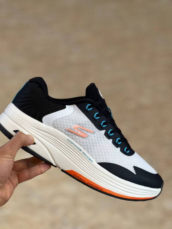 Skechers Hyper Burst made in Vietnam