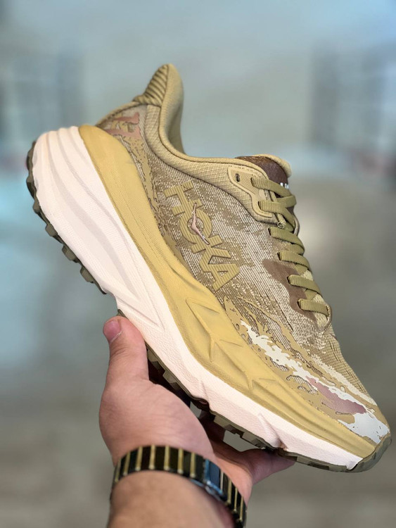 hoka stinson 7 made in Vietnam